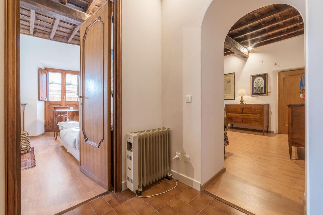 Montecitorio & Pantheon Stylish Flat Appartement Rome Buitenkant foto